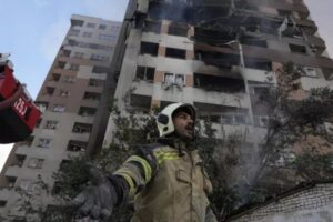 Comunidad internacional pide desescalar conflicto tras ataques de Israel a Irán
