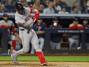 Criollos de Medias Rojas se hicieron sentir ante Yankees
