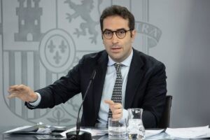 Cuerpo cree que la condición a la OPA de BBVA protege el interés general y permite crear valor a los bancos