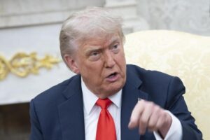 DIRECTO Donald Trump, Elon Musk, deportaciones y aranceles; en directo: última hora y reacciones