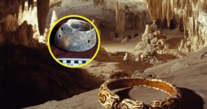 Descubren en la cueva de Tlayócoc, México, un posible depósito ritual intacto de la desconocida cultura tlacotepehua