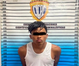 Detenido sujeto con 200 envoltorios de psicotrópicos