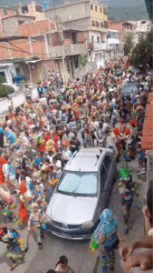 Diablos de Naiguatá danzan en vísperas de Corpus Christi
