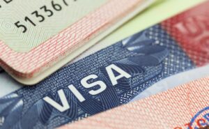 EE. UU. aclaró la nueva restricción de visas: lo que deben saber los venezolanos con citas pendientes o permisos vigentes
