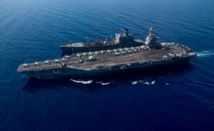 EEUU desplegó un tercer portaaviones cerca de Medio Oriente en plena guerra entre Israel e Irán
