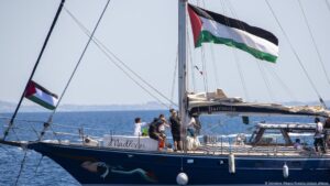 Ejército de Israel impide llegada a Gaza de barco con ayuda – DW – 09/06/2025