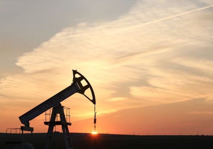 El Brent supera los 79 dólares tras intensificarse el conflicto en Oriente Próximo