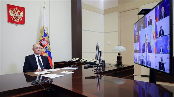 El Kremlin asegura que serán los militares rusos los que decidan cómo y cuándo responder al ataque ucraniano