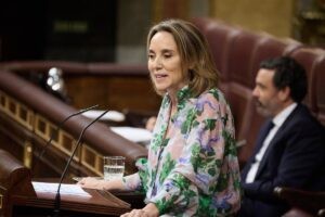 El PP avisa de que si surgen los cuatro votos para una moción de censura "ese mismo día" la presentan