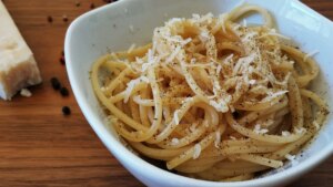El ingrediente secreto de un chef para una salsa para la pasta con la textura perfecta