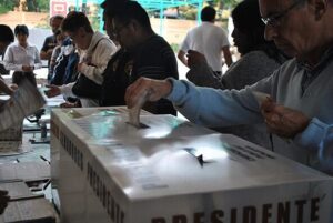 El mundo restringió derechos durante el superciclo electoral : IPS Agencia de Noticias