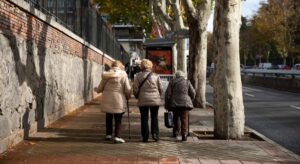 El número de trabajadores autónomos mayores de 64 años se dispara un 40%