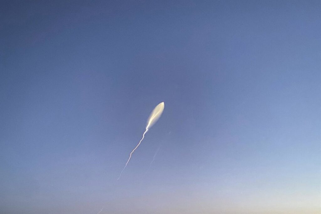 El primer contraataque iraní tras los bombardeos de EEUU deja al menos 16 heridos en varias poblaciones de Israel