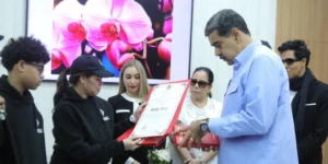 Entregan nacionalidad venezolana post mortem al merenguero Rubby Pérez