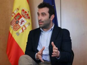 España ante las amenazas de Trump: "La discusión comercial es entre EEUU y Bruselas" - AlbertoNews