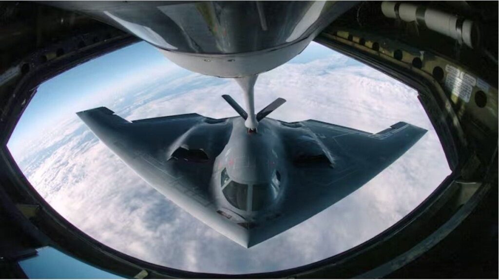 Estados Unidos movilizó aviones que pueden arrojar bombas anti-búnker