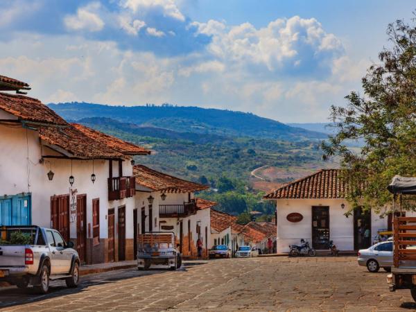 Estos son los 7 pueblos cerca de Bogotá para vivir tranquilo y en familia, según la IA | Regiones | Economía