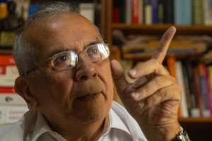 Exministro Rodrigo Cabezas fue detenido en Maracaibo por funcionarios del Sebin