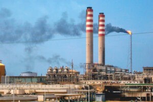 Familias reportan desaparición de 30 trabajadores del Complejo Refinador de Paraguaná