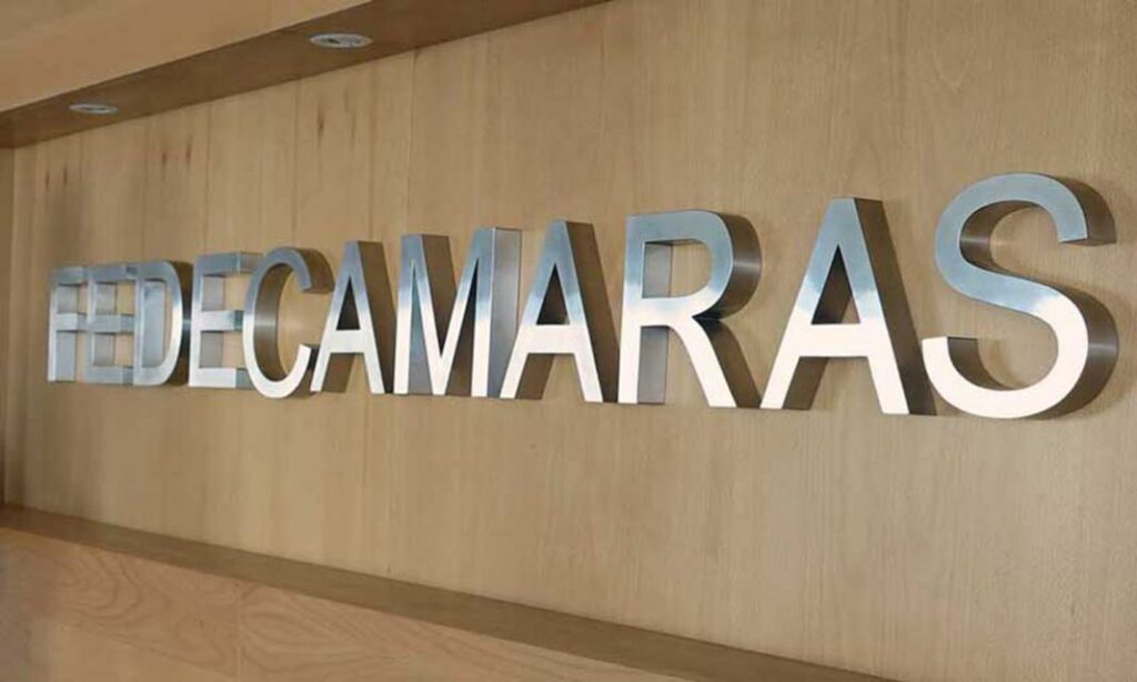 Fedecámaras dice que empresarios siguen dispuestos a participar en el sistema eléctrico: "las conversaciones siguen abiertas"