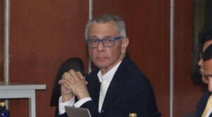 Fiscalía pide 13 años de prisión para exvicepresidente Glas en Ecuador por peculado