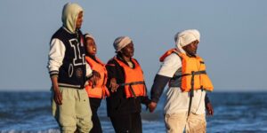 Francia necesitará 300.000 nuevos migrantes para «atender» las necesidades laborales