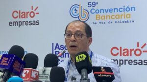 Francisco Barbosa, exfiscal general de la nación, anuncia oficialmente que buscará la presidencia en 2026