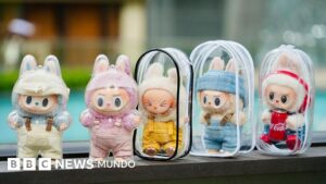Furor por las Labubu: cómo las muñecas chinas coleccionables se han vuelto un fenómeno global promocionado por estrellas como Riahanna y Dua Lipa