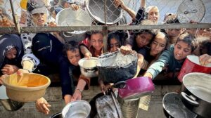 GHF probará nuevos sistemas de distribución de ayuda tras 126 muertos en los últimos días