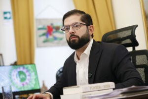 Gabriel Boric condena ataque de EEUU contra Irán: "Tener poder no da autoridad para vulnerar las reglas" - AlbertoNews