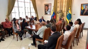 Gobernadora Yulisbeth García juramentó nuevo Gabinete Ejecutivo del estado Bolívar