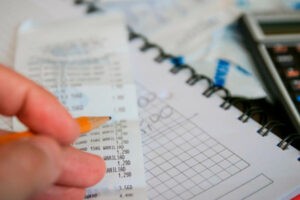 Banca y Negocios