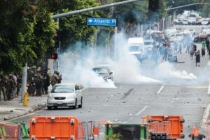 Los Ángeles protestas por redadas migratorias