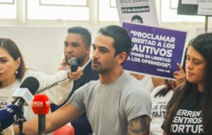 Hijo de Juan Pablo Guanipa se unió a familiares de presos políticos para luchar por la libertad de todos