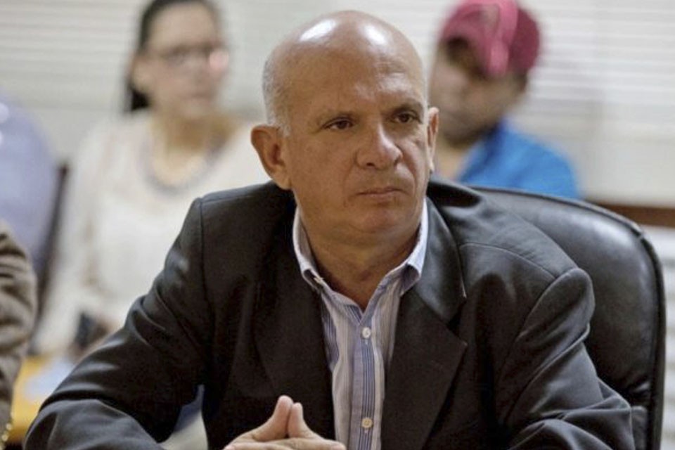 Hugo "Pollo" Carvajal se declara culpable de narcotráfico