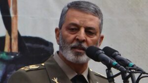 Irán desconfía del alto al fuego con Israel y advierte que está listo para responder