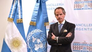 Irán lanzó una amenaza contra el argentino Rafael Grossi, director del OIEA: Nos ocuparemos de él