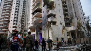 Irán volvió a lanzar misiles balísticos contra Israel y hay al menos 240 muertos desde el inicio del conflicto