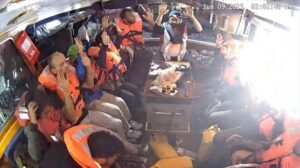Israel mantiene retenidos a los activistas de la Flotilla de la Libertad en alta mar