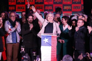 Jara, candidata de la izquierda chilena, pide "unidad" para "detener" a la ultraderecha - AlbertoNews