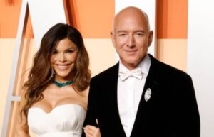 Jeff Bezos y Lauren Sánchez llegan a Venecia para su lujosa y criticada boda