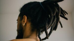 La Corte Suprema de EEUU tratará el caso de un rastafari al que le cortaron el pelo por la fuerza en la cárcel