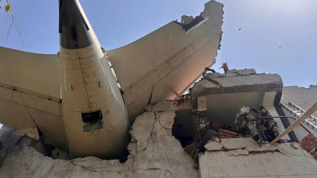 La IA de Google 'alucina' sobre el accidente aéreo de la India y cambia el modelo de avión