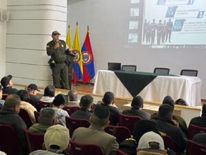 La Policía Metropolitana de Pasto Impulsa Capacitación en Seguridad y Autoprotección