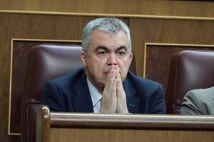 La UCO entrega al TS el contrato privado en el que consta que Cerdán pagó 6.000 euros por el 45% de Servinabar