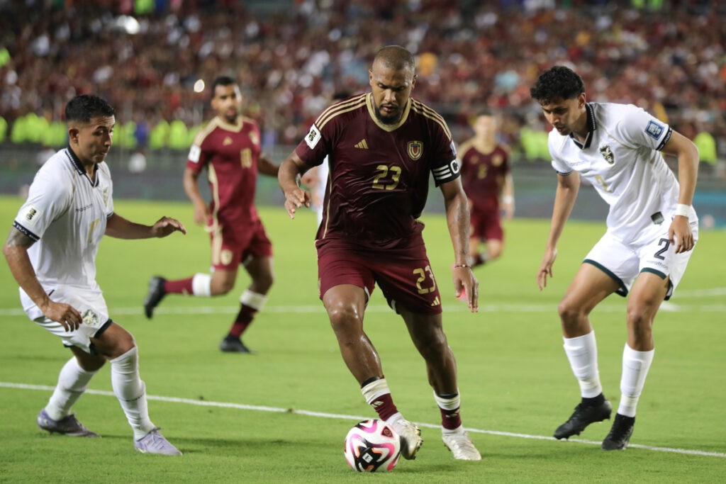La Vinotinto se acomodó a un puesto de la clasificación al ganar a Bolivia