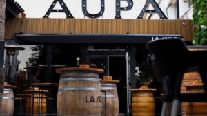 La hamburguesa de un restaurante de Barcelona que cuesta 10.000 euros y tiene lista de espera hasta noviembre