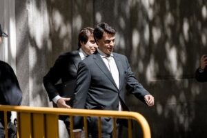 La jueza insta a la UCO a investigar el caso de la pareja de Ayuso