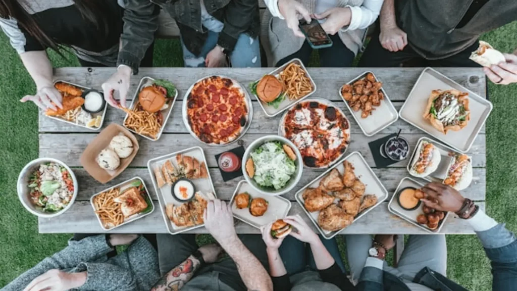 La razón por la que la Generación Z casi siempre elige el plato picante del menú
