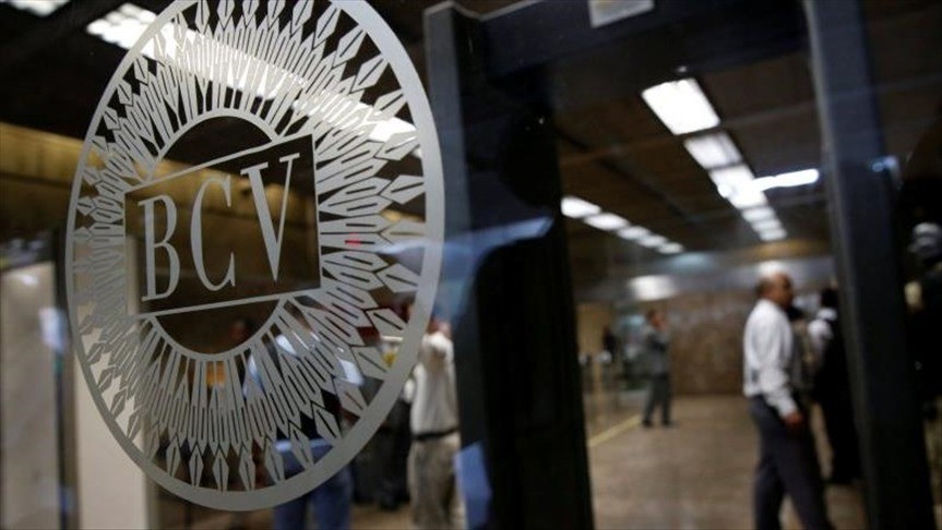 La última medida desesperada del BCV para frenar el alza del dólar